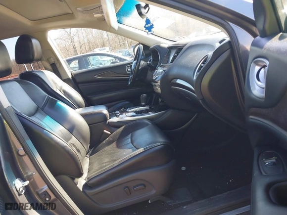 2015 Infiniti QX60 with VIN 5N1AL0MM8FC520166, listed as a IAAI auction lot 41700938 with NaN miles. Bid and sale history available at carsss.com. Image 5.