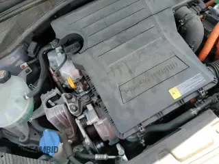 2019 Hyundai Ioniq с VIN KMHC65LD8KU157581, выставлен на аукционе Copart как лот 68888735 с пробегом 86 171 миль миль и Списание • Salvage title. История ставок и продаж доступна на DreamBid. Изображение 13.
