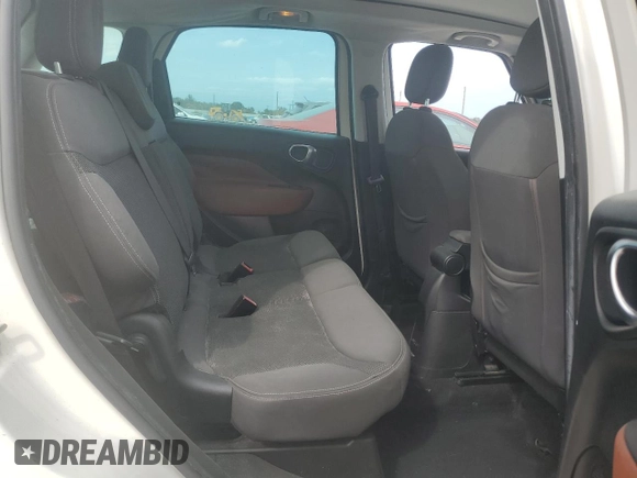 2014 FIAT 500L Trekking with VIN ZFBCFADH5EZ007095, listed as a Copart auction lot 76233424 with 176,759 mi miles and Clean Title. Bid and sale history available at DreamBid. Image 10.