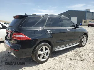 2014 Mercedes-Benz M 550 with VIN 4JGDA7DB5EA293085, listed as a Copart auction lot 56590465 with 122,491 mi miles and Clean title. Bid and sale history available at DreamBid. Image 3.