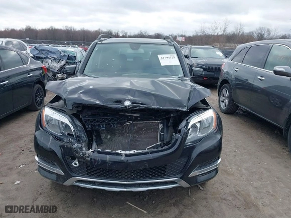2014 Mercedes-Benz GLK-Class GLK 350 with VIN WDCGG8JB8EG290392, listed as a IAAI auction lot 41794325 with 87,011 mi miles. Bid and sale history available at carsss.com. Image 12.