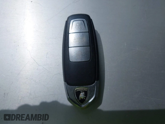 2019 Lamborghini Urus z VIN ZPBUA1ZL7KLA01416, wystawiony jako IAAI lot #41680325 z przebiegiem 72 817 mil mil oraz . Historia ofert i sprzedaży dostępna na DreamBid. Obrazek 11.