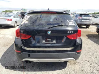 2014 BMW X1 xDrive28i z VIN WBAVL1C5XEVY16263, wystawiony jako Copart lot #52242225 z przebiegiem 154 951 mil mil oraz Szkoda całkowita • Salvage title. Historia ofert i sprzedaży dostępna na DreamBid. Obrazek 6.