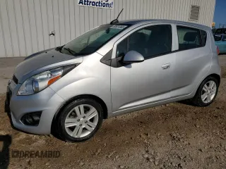 2015 Chevrolet Spark LS with VIN KL8CB6S92FC796479, listed as a Copart auction lot 52821365 with 117,927 mi miles and Clean Title. Bid and sale history available at DreamBid. Image 1.