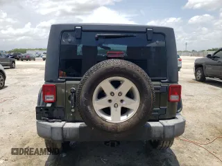 2016 Jeep Wrangler Sport с VIN 1C4GJWAG9GL113657, выставлен на аукционе Copart как лот 59924085 с пробегом 85 375 миль миль и Списание • Salvage title. История ставок и продаж доступна на DreamBid. Изображение 6.