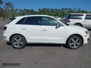 2015 Audi Q3 2.0T Premium Plus with VIN WA1EFCFS7FR010697, listed as a IAAI auction lot 41948566 with 167,001 mi miles. Bid and sale history available at carsss.com. Image 12.