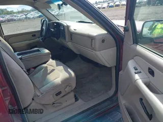 2002 Chevrolet Suburban LT with VIN 1GNFK16Z02J187549, listed as a IAAI auction lot 42544030 with 224,536 mi miles and . Bid and sale history available at DreamBid. Image 5.