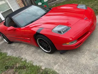 2002 Chevrolet Corvette with VIN 1G1YY32G825114317, listed as a Copart auction lot 54453865 with 194,404 mi miles and Clean Title. Bid and sale history available at carsss.com. Image 1.