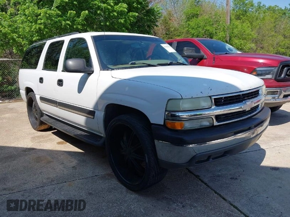 2004 Chevrolet Suburban LT with VIN 3GNEC16T04G341718, listed as a IAAI auction lot 41960398 with 228,523 mi miles. Bid and sale history available at carsss.com. Image 1.