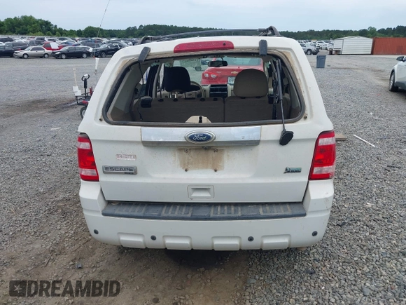 2011 Ford Escape Limited с VIN 1FMCU0EG9BKB38467, выставлен на аукционе IAAI как лот 42383927 с пробегом 271 130 миль миль и . История ставок и продаж доступна на DreamBid. Изображение 16.