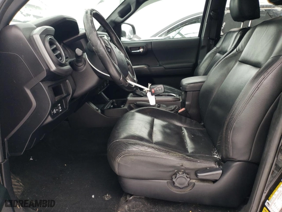 2016 Toyota Tacoma SR5 with VIN 3TMDZ5BN2GM005334, listed as a Copart auction lot 45134045 with 150,248 mi miles and Salvage Title. Bid and sale history available at carsss.com. Image 7.