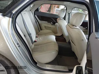 2013 Jaguar XJ Portfolio with VIN SAJWJ2GD0D8V50948, listed as a IAAI auction lot 42067884 with 110,053 mi miles and . Bid and sale history available at DreamBid. Image 8.