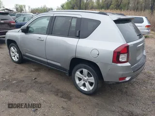 2017 Jeep Compass Sport with VIN 1C4NJCBA4HD123718, listed as a IAAI auction lot 41986191 with 140,109 mi miles and . Bid and sale history available at DreamBid. Image 3.
