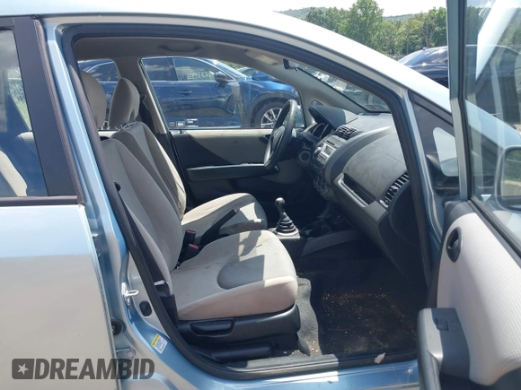 2007 Honda Fit with VIN JHMGD37497S033878, listed as a IAAI auction lot 42753808 with 231,725 mi miles and . Bid and sale history available at DreamBid. Image 5.