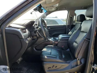 2019 Chevrolet Suburban LT with VIN 1GNSKHKC3KR117263, listed as a Copart auction lot 52772655 with 189,917 mi miles and Clean Title. Bid and sale history available at carsss.com. Image 7.