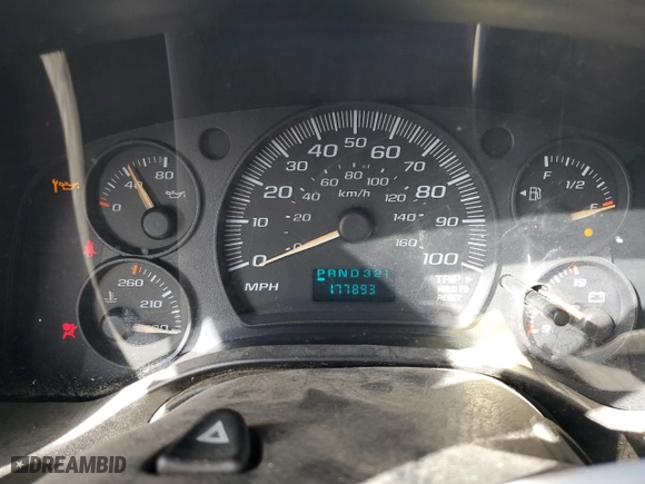 2005 Chevrolet Express Cargo Van with VIN 1GCGG25V951210656, listed as a Copart auction lot 47300715 with 177,893 mi miles and Salvage Title. Bid and sale history available at carsss.com. Image 9.