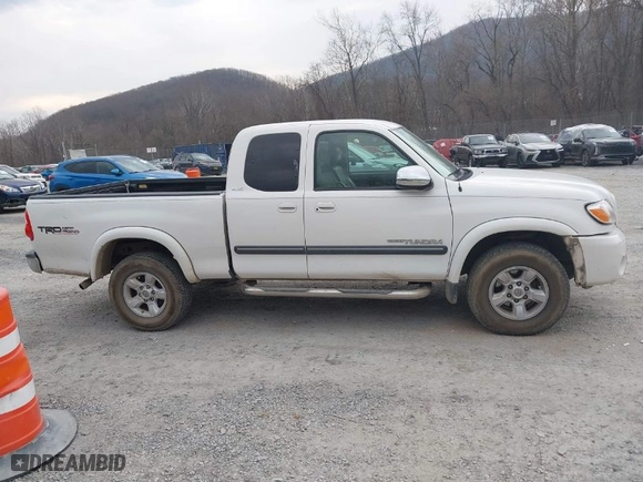 2006 Toyota Tundra SR5 with VIN 5TBBT44176S474522, listed as a IAAI auction lot 41662123 with 124,409 mi miles. Bid and sale history available at carsss.com. Image 13.