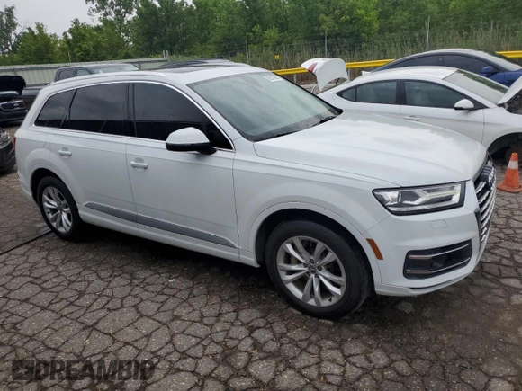 2017 Audi Q7 Premium Plus with VIN WA1LAAF73HD018687, listed as a Copart auction lot 62917895 with 110,067 mi miles and Clean title. Bid and sale history available at DreamBid. Image 4.