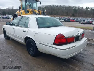 2002 Mercury Grand Marquis GS with VIN 2MEFM74W82X628008, listed as a IAAI auction lot 41576839 with 157,874 mi miles. Bid and sale history available at carsss.com. Image 3.