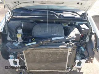2012 Chrysler Town & Country Touring with VIN 2C4RC1BG9CR170138, listed as a IAAI auction lot 41902540 with 139,201 mi miles. Bid and sale history available at carsss.com. Image 10.