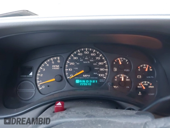 2001 Chevrolet Suburban LS with VIN 3GNFK16T41G243519, listed as a IAAI auction lot 41094019 with 220,640 mi miles and . Bid and sale history available at DreamBid. Image 7.