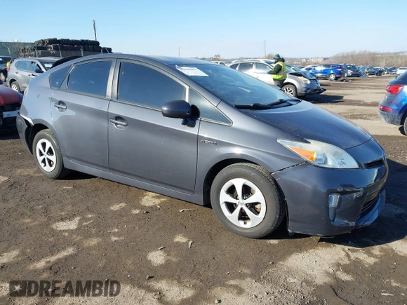 2014 Toyota Prius Four z VIN JTDKN3DU7E1796675, wystawiony jako IAAI lot #41446477 z przebiegiem Nie podano mil oraz . Historia ofert i sprzedaży dostępna na DreamBid. Obrazek 1.