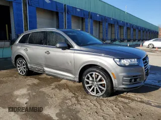 2017 Audi Q7 Premium Plus with VIN WA1LAAF74HD032453, listed as a Copart auction lot 48481215 with 97,964 mi miles and Clean Title. Bid and sale history available at carsss.com. Image 1.