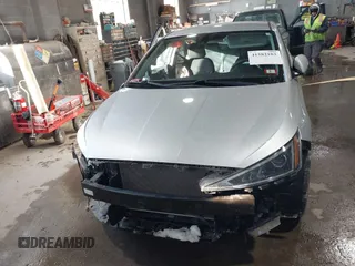 2020 Hyundai Elantra SEL z VIN 5NPD84LF6LH536895, wystawiony jako IAAI lot #41582103 z przebiegiem 15 533 mil mil oraz . Historia ofert i sprzedaży dostępna na DreamBid. Obrazek 12.