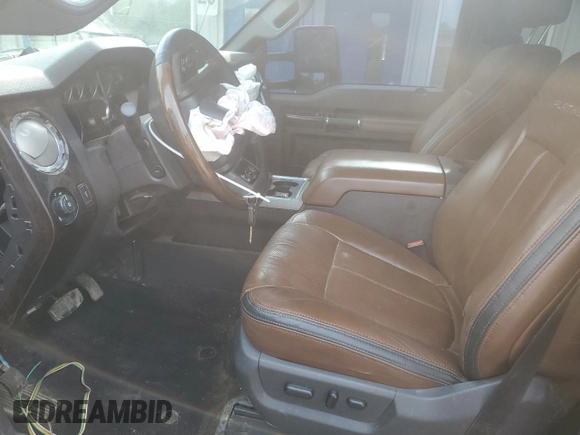 2015 Ford F-350 Platinum with VIN 1FT8W3BT4FEB02746, listed as a Copart auction lot 62099025 with 193,636 mi miles and Salvage title. Bid and sale history available at DreamBid. Image 7.