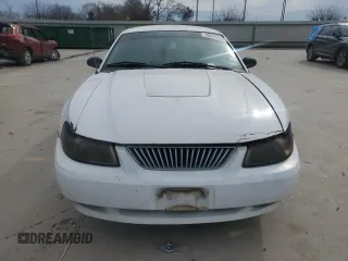 2004 Ford Mustang Standard with VIN 1FAFP40404F117554, listed as a Copart auction lot 89285955 with 140,000 mi miles and Clean Title. Bid and sale history available at carsss.com. Image 5.