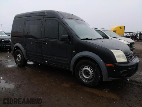 2010 Ford Transit Connect XLT z VIN NM0KS9BN5AT032732, wystawiony jako Copart lot #53851165 z przebiegiem 229 512 mil mil oraz Szkoda całkowita • Salvage title. Historia ofert i sprzedaży dostępna na DreamBid. Obrazek 4.