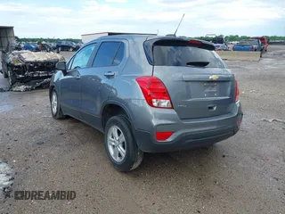 2020 Chevrolet Trax LS с VIN 3GNCJKSB3LL293007, выставлен на аукционе IAAI как лот 42159745 с пробегом 31 226 миль миль и . История ставок и продаж доступна на DreamBid. Изображение 3.