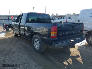 1999 Chevrolet Silverado 1500 LS with VIN 2GCEC19W1X1163328, listed as a IAAI auction lot 41196280 with 342,184 mi miles. Bid and sale history available at carsss.com. Image 3.