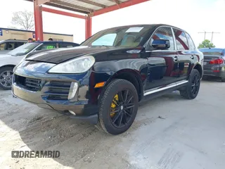 2009 Porsche Cayenne z VIN WP1AA29P99LA02255, wystawiony jako IAAI lot #42316222 z przebiegiem 216 114 mil mil oraz . Historia ofert i sprzedaży dostępna na DreamBid. Obrazek 2.