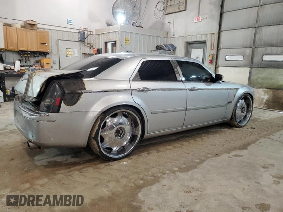 2007 Chrysler 300 Signature with VIN 2C3KA53G17H721403, listed as a Copart auction lot 87018584 with 0 mi miles and Salvage Title. Bid and sale history available at carsss.com. Image 3.