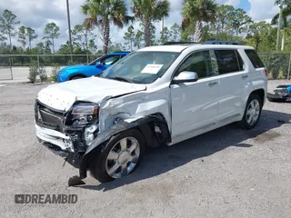 2014 GMC Terrain Denali z VIN 2GKFLUE38E6229864, wystawiony jako IAAI lot #41568159 z przebiegiem 139 818 mil mil oraz . Historia ofert i sprzedaży dostępna na DreamBid. Obrazek 2.