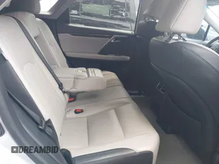 2018 Lexus RX 350 z VIN 2T2ZZMCA4JC100212, wystawiony jako IAAI lot #42197456 z przebiegiem 63 078 mil mil oraz . Historia ofert i sprzedaży dostępna na DreamBid. Obrazek 8.