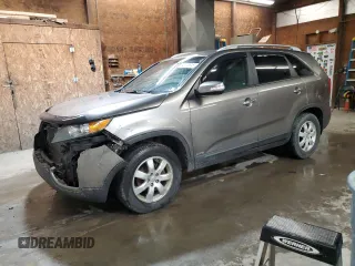 2013 Kia Sorento LX with VIN 5XYKTCA64DG327313, listed as a Copart auction lot 52108515 with 147,762 mi miles and Salvage Title. Bid and sale history available at carsss.com. Image 1.