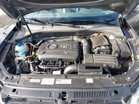 2014 Volkswagen Passat SE w/Sunroof with VIN 1VWBT7A34EC058651, listed as a IAAI auction lot 41674952 with 117,932 mi miles. Bid and sale history available at carsss.com. Image 10.
