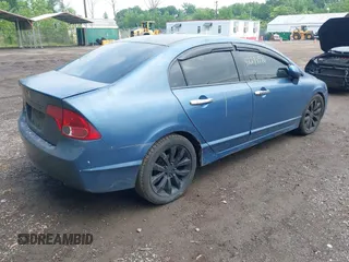 2008 Honda Civic LX z VIN 2HGFA16518H535038, wystawiony jako IAAI lot #42294996 z przebiegiem 218 643 mil mil oraz . Historia ofert i sprzedaży dostępna na DreamBid. Obrazek 4.
