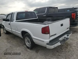 1998 GMC Sonoma SLS with VIN 1GTCS1949W8543165, listed as a Copart auction lot 73787354 with 120,465 mi miles and Non Repairable. Bid and sale history available at carsss.com. Image 2.