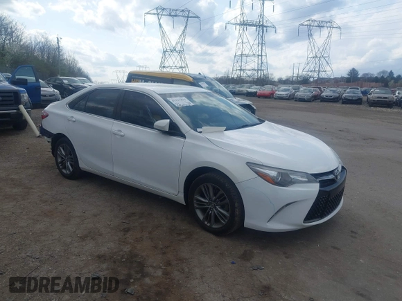2017 Toyota Camry XLE z VIN 4T1BF1FK5HU814926, wystawiony jako IAAI lot #41917832 z przebiegiem 69 702 mil mil oraz . Historia ofert i sprzedaży dostępna na DreamBid. Obrazek 1.