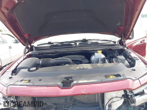2019 Ram 1500 Big Horn z VIN 1C6SRFFTXKN726125, wystawiony jako IAAI lot #42177558 z przebiegiem 40 985 mil mil oraz . Historia ofert i sprzedaży dostępna na DreamBid. Obrazek 10.