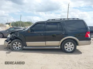 2005 Ford Expedition Eddie Bauer with VIN 1FMFU18535LA64734, listed as a IAAI auction lot 41716446 with 173,800 mi miles. Bid and sale history available at carsss.com. Image 14.