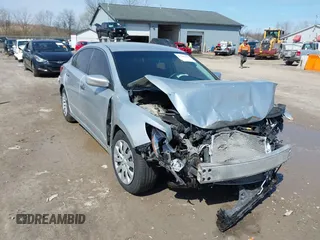 2017 Nissan Altima SV with VIN 1N4AL3AP1HC133200, listed as a IAAI auction lot 41996708 with 80,196 mi miles and . Bid and sale history available at carsss.com. Image 1.