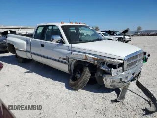 1996 Dodge Ram 3500 with VIN 3B7MC33C4TM173134, listed as a Copart auction lot 74980844 with 259,918 mi miles and Salvage Title. Bid and sale history available at carsss.com. Image 4.