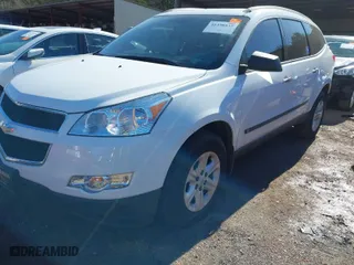 2010 Chevrolet Traverse LS with VIN 1GNLREED0AS111043, listed as a IAAI auction lot 41358837 with 69,828 mi miles. Bid and sale history available at carsss.com. Image 2.