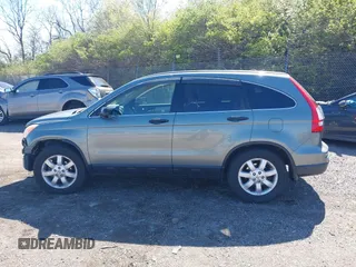 2011 Honda CR-V SE with VIN JHLRE4H4XBC025709, listed as a IAAI auction lot 41963470 with 167,322 mi miles. Bid and sale history available at carsss.com. Image 15.