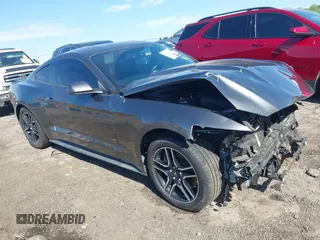2016 Ford Mustang EcoBoost z VIN 1FA6P8TH7G5259089, wystawiony jako IAAI lot #42048289 z przebiegiem 108 752 mil mil oraz . Historia ofert i sprzedaży dostępna na DreamBid. Obrazek 1.