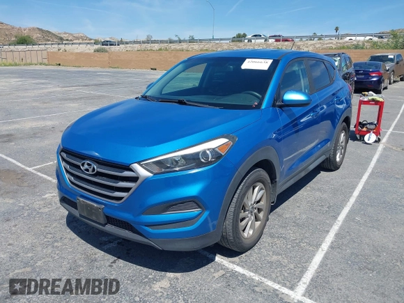2017 Hyundai Tucson SE with VIN KM8J23A42HU423096, listed as a IAAI auction lot 42066638 with 197,618 mi miles. Bid and sale history available at carsss.com. Image 18.